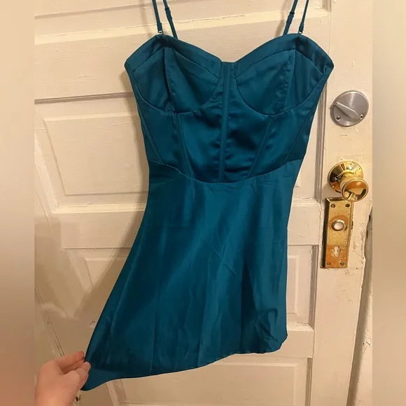 garage homecoming dresses Strapless Short Sequin Homecoming Dress with Cut Out Black / 14 main image 1